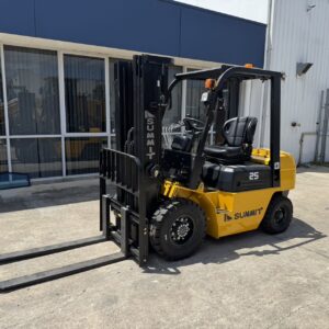 Summit K25 Isuzu Diesel Forklift