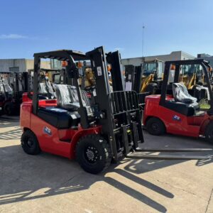 Summit K25C 2.5 Ton Diesel Forklift