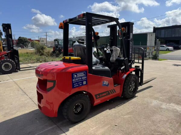 Summit K35C 3.5 Ton Diesel Forklift - Image 5